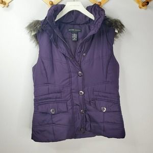 New York & Co purple puffer fur trim hooded vest